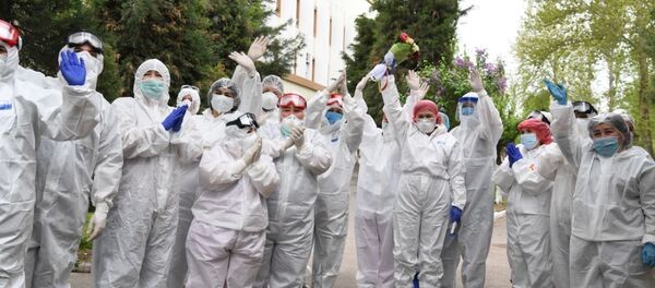 V Uzbekistane vizdoroveli yeshe patero zabolevshix koronavirusom V Uzbekistane vizdoroveli yeshe patero zabolevshix koronavirusom - Sputnik O‘zbekiston