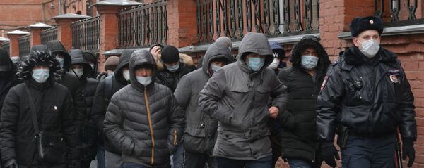 Мигранты Мигранты - Sputnik Ўзбекистон