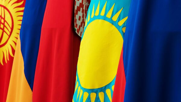 Флаги стран-участниц ЕАЭС - Sputnik Ўзбекистон