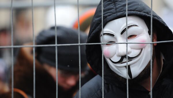Chelovek v maske Anonymous - Sputnik Oʻzbekiston