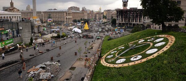 Вид на площадь Независимости в Киеве Вид на площадь Независимости в Киеве - Sputnik Узбекистан