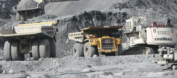 Қирғизистондаги Қумтор олтин кони Қирғизистондаги Қумтор олтин кони - Sputnik Ўзбекистон