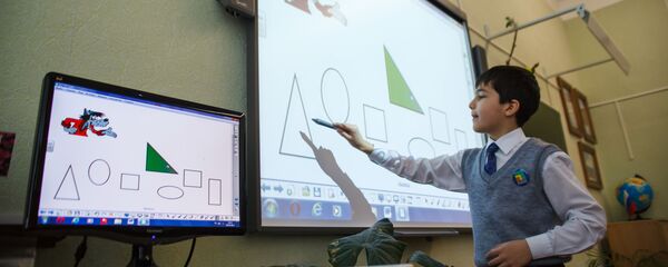 Школьник - Sputnik Узбекистан