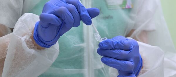 Zabor probi na koronavirus v chastnoy laboratorii  - Sputnik O‘zbekiston