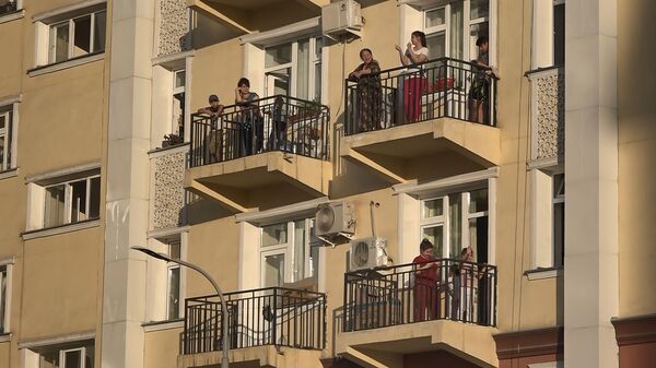 Концерт вызывали: сотрудники ГУВД спели для жителей Сергели — видео - Sputnik Узбекистан