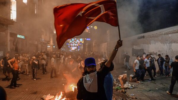 Протесты в Турции - Sputnik Ўзбекистон