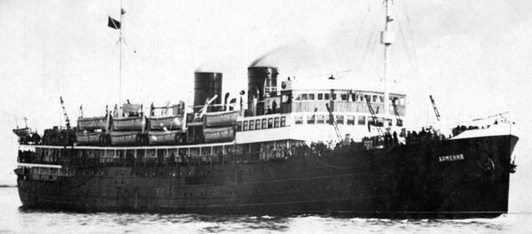  Советское госпитальное судно Армения - Sputnik Узбекистан