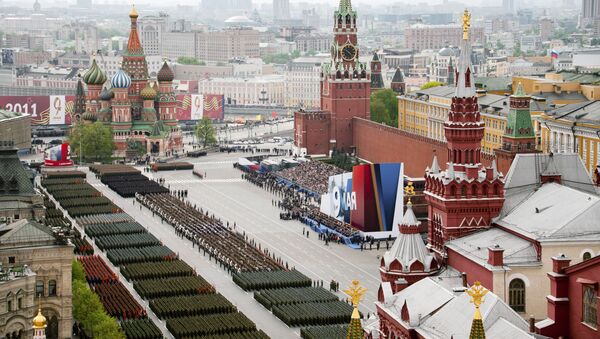 Парадные расчеты во время парада в Москве  - Sputnik Ўзбекистон