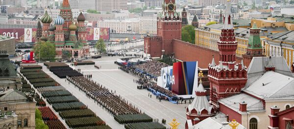 Парадные расчеты во время парада в Москве  - Sputnik Ўзбекистон