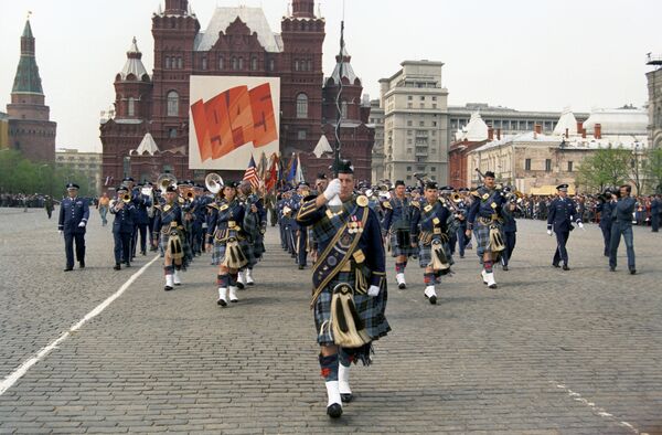 Военные оркестры разных стран приняли участие в Параде Победы мира - Sputnik Узбекистан