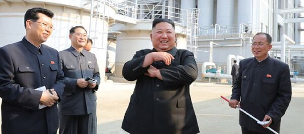 Ким Чен Ын появился на публике впервые за 20 дней - фото - Sputnik Ўзбекистон