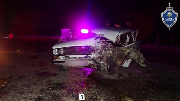 В Самаркандской области пьяный водитель столкнулся с грузовиком, двое погибли - Sputnik Ўзбекистон
