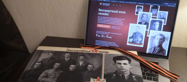 Акция Бессмертный полк в онлайн-формате - Sputnik Узбекистан