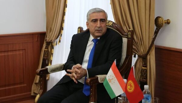 Чрезвычайный и Полномочный Посол Республики Таджикистан в Кыргызской Республике Назирмада Ализода - Sputnik Ўзбекистон