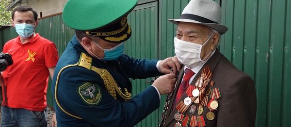 День Победы в странах бывшего СССР отпраздновали несмотря на карантин - Sputnik Узбекистан