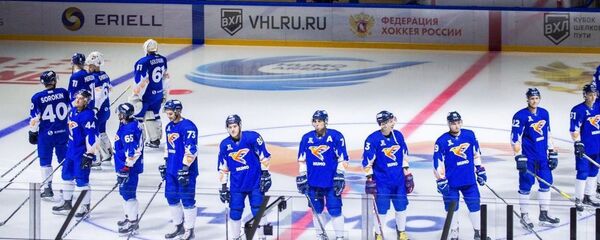 Хоккеисты Хумо благодарят зрителей Хоккеисты Хумо благодарят зрителей - Sputnik Узбекистан