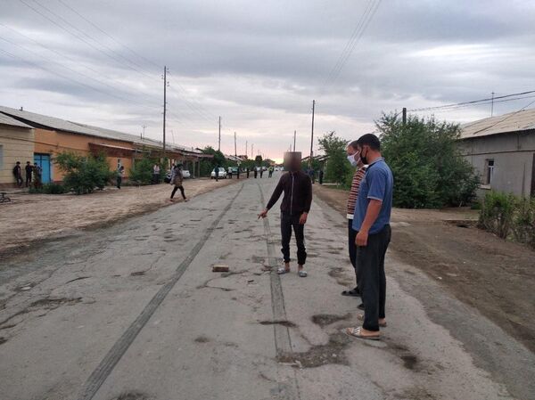 В Хорезме водитель насмерть сбил ребенка, который выбежал на дорогу - Sputnik Узбекистан