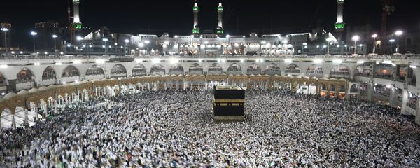 Palomniki v Mekke Palomniki v Mekke - Sputnik O‘zbekiston