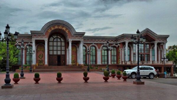 Ташкентский Versal продают за миллионы долларов - Sputnik Узбекистан