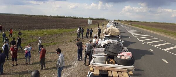 На границе с Самарской областью развернулся палаточный городок мигрантов - Sputnik Узбекистан