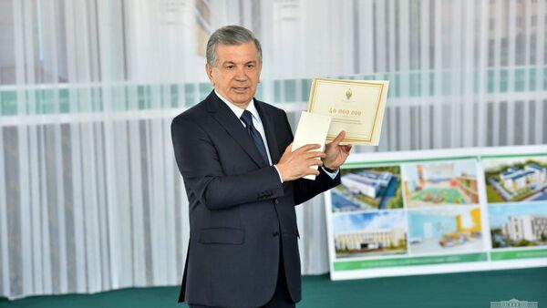 Всем пострадавшим от наводнения от имени президента Узбекистана передается материальная помощь в размере 40 миллионов сумов. - Sputnik Узбекистан
