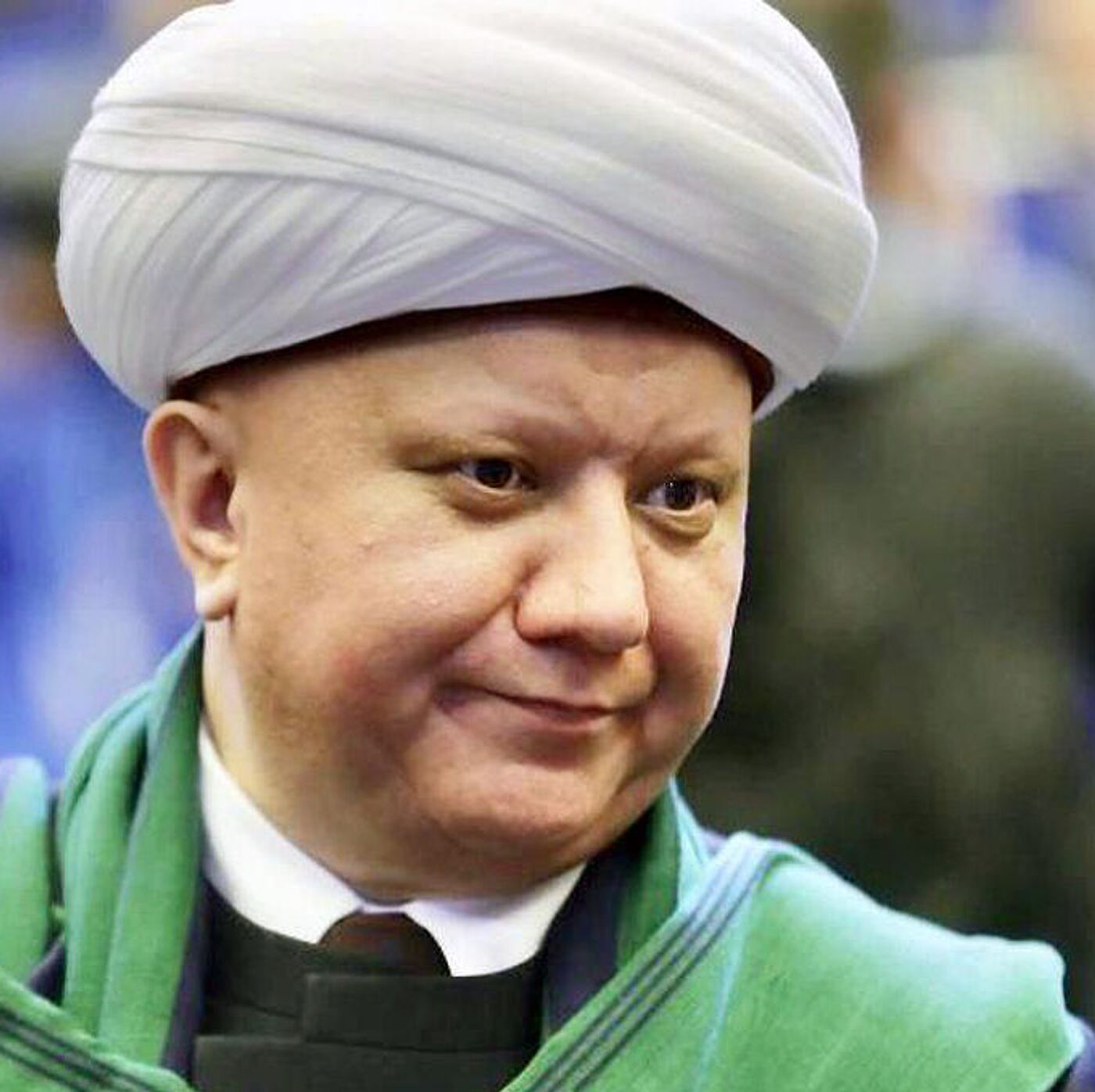 Nevarasini buzayotgan boboning porno videosi