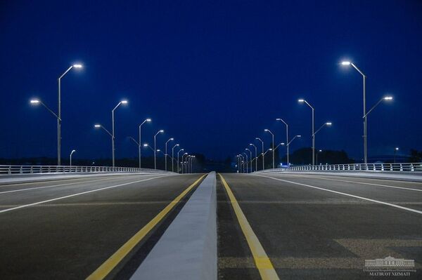 Трехуровневая транспортная развязка в Ташкенте открыта — фото Трехуровневая транспортная развязка в Ташкенте открыта — фото - Sputnik Узбекистан