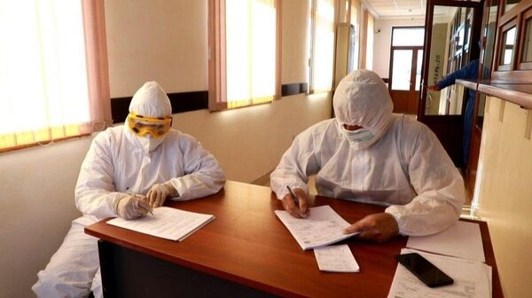 Узбекистанцы, освободившиеся из тюрьмы в Туркменистане, вернулись домой  - Sputnik Узбекистан