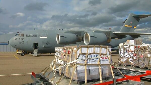 Помощь от США: первые 50 американских аппаратов ИВЛ доставлены в Россию - Sputnik Узбекистан