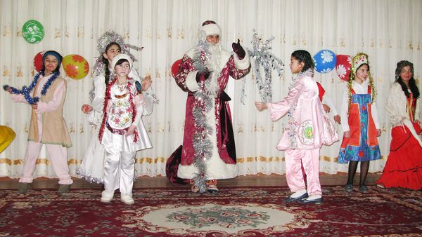 В Самарканде стартовал «Новогодний карнавал» - Sputnik Узбекистан