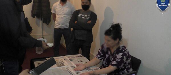 Мать задержана при попытке продать 13-летнего сына Мать задержана при попытке продать 13-летнего сына - Sputnik Узбекистан