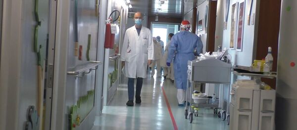 Лавров раскритиковал Запад за использование пандемии коронавируса в своих целях Лавров раскритиковал Запад за использование пандемии коронавируса в своих целях - Sputnik Узбекистан