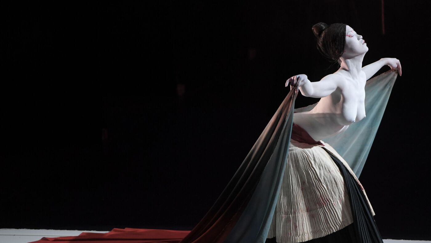 Porno xaritalar tomosha qilish