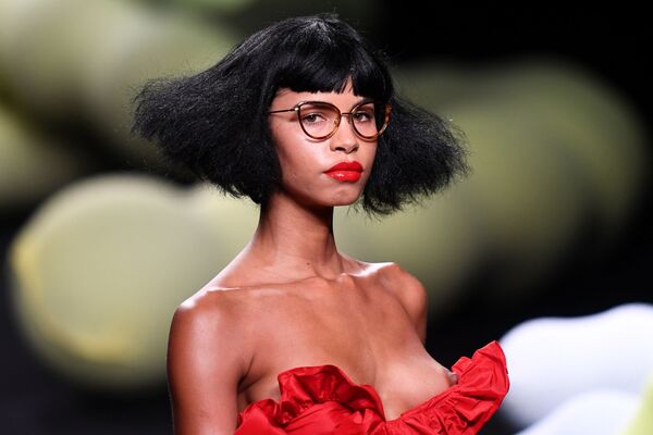 Qalin xorozlar va toplar bilan jinsiy aloqa