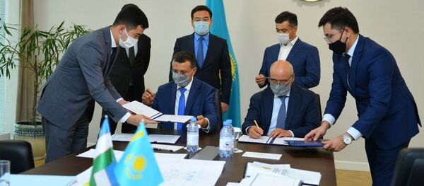 Ўзагротехсаноатхолдинг будет производит тракторы в Казахстане Ўзагротехсаноатхолдинг будет производит тракторы в Казахстане - Sputnik Ўзбекистон