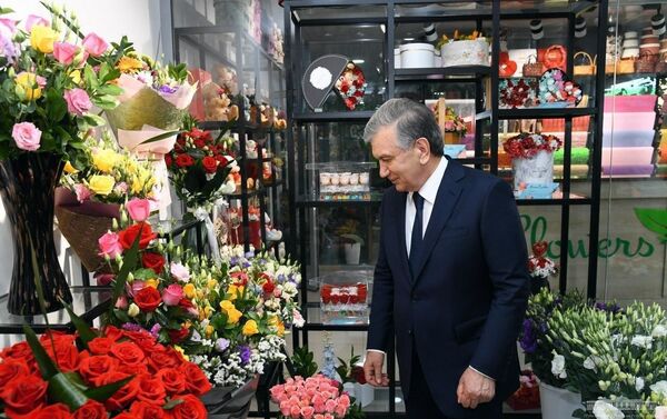 В Сергелийском районе открыт Flowers Garden Park - Sputnik Узбекистан
