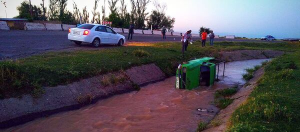 ДТП в Кашкадарьинской области - Sputnik Узбекистан