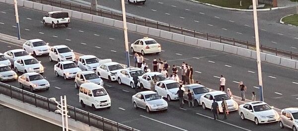 В Ташкенте произошло ДТП с участием семи автомобилей. - Sputnik Узбекистан