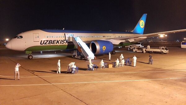 Рейс с гражданами Узбекистана прибыл из ОАЭ - Sputnik Узбекистан