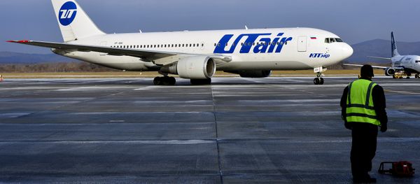 Самолет Boeing 767-200 авиакомпании ЮТэйр - Sputnik Узбекистан