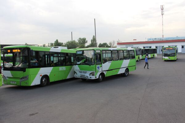 Возобновление движения общественного транспорта в Ташкенте - Sputnik Ўзбекистон