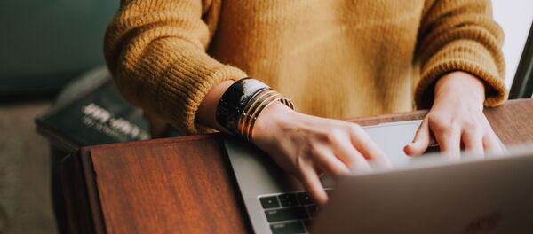 Работа за компьютером - Sputnik Узбекистан