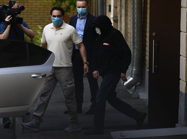 Для кого станет назидательным приговор Михаилу Ефремову Для кого станет назидательным приговор Михаилу Ефремову - Sputnik Узбекистан