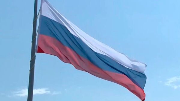 Вручение Госнаград и церемония подъема государственного флага России - Sputnik Ўзбекистон