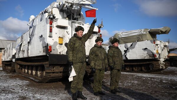 Передача первых арктических ЗРК «Тор-М2ДТ» на вооружение Северного флота - Sputnik Ўзбекистон