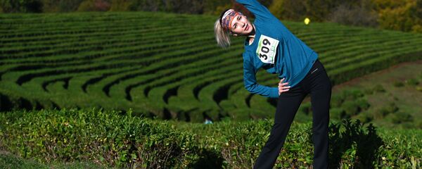 Забег по чайным плантациям в Сочи Забег по чайным плантациям в Сочи - Sputnik Ўзбекистон