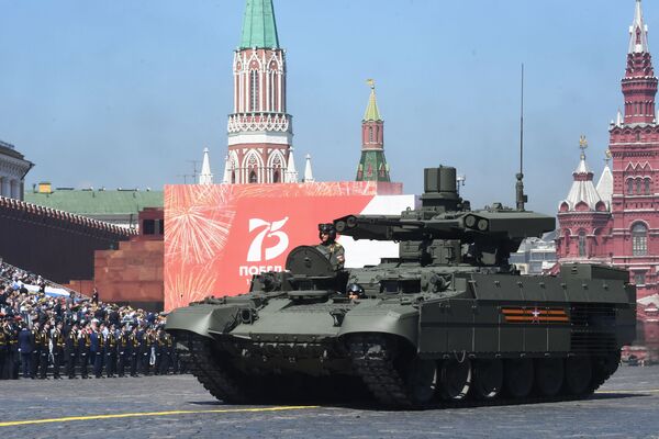 Боевая машина поддержки танков (БМПТ) Терминатор во время военного парада Победы - Sputnik Узбекистан