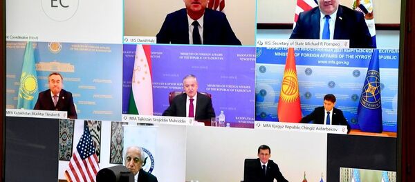 Ministr inostrannix del Uzbekistana Abdulaziz Kamilov prinyal uchastie v videokonferensii Sentralnaya Aziya — SShA (S5+1) Ministr inostrannix del Uzbekistana Abdulaziz Kamilov prinyal uchastie v videokonferensii Sentralnaya Aziya — SShA (S5+1) - Sputnik O‘zbekiston