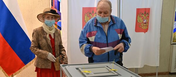 Голосование по поправкам в Конституцию России: как оно проходило в странах ближнего зарубежья - Sputnik Узбекистан