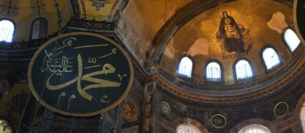 Собор Святой Софии в Стамбуле Собор Святой Софии в Стамбуле - Sputnik Ўзбекистон